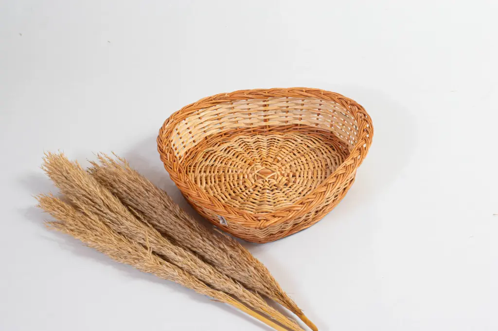 Handcrafted Triangular Willow Wicker Basket – Decorative & Functional Storage Solution